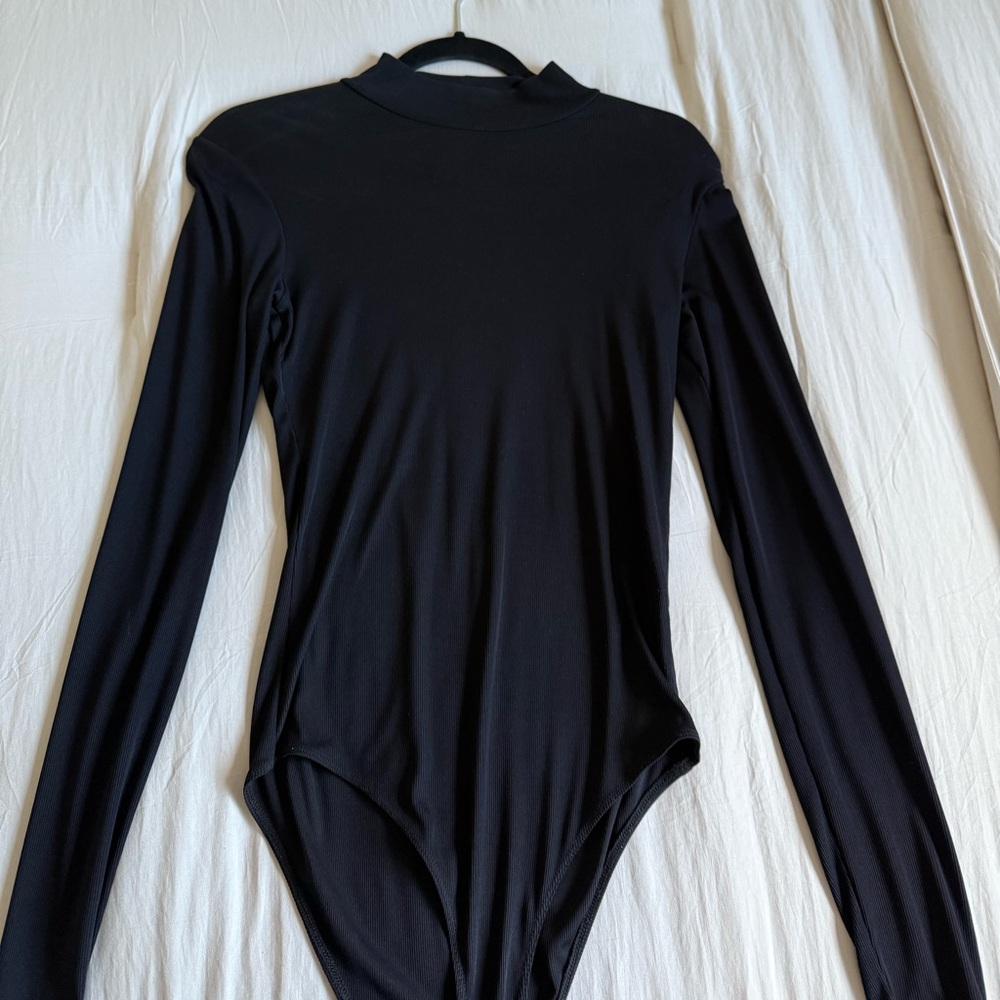 H&M Classic Black Long Sleeve Bodysuit